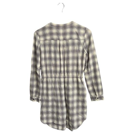 Broadway and Broome Woman's Knee Length Dress with Quarter Button Up size M - Picture 5 of 5